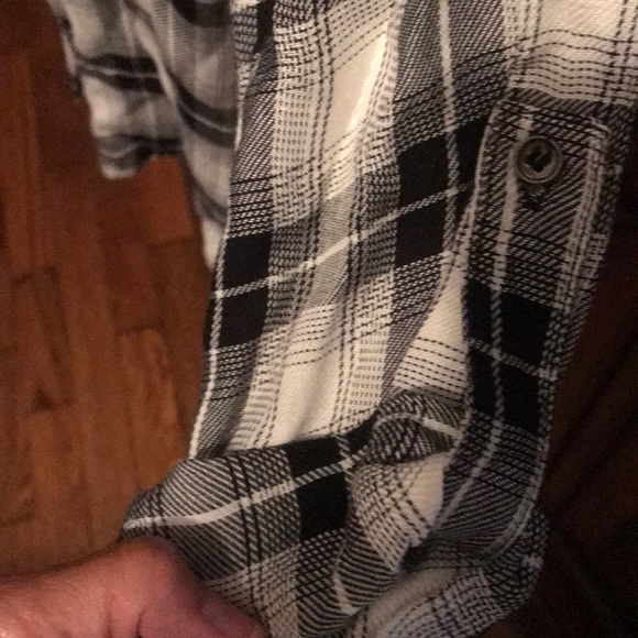 🌺 NWT NOBO PLAID WOVEN W/CROCHET TOP - Picture 3 of 8